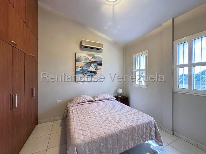 Casa (Duplex) en Venta en Sector San Bosco, Falcon - 18