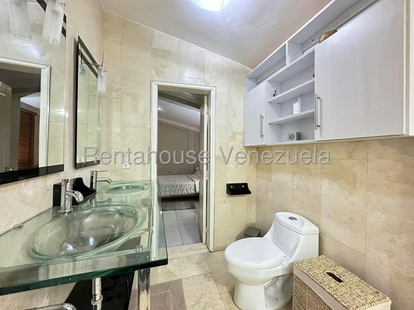Casa (Duplex) en Venta en Sector San Bosco, Falcon - 28