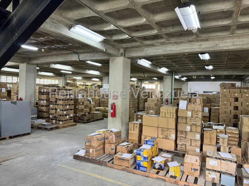 Comercial (Industrial) en Venta en Guayabal, Miranda - 11