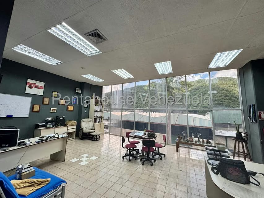 Comercial (Industrial) en Venta en Guayabal, Miranda - 16