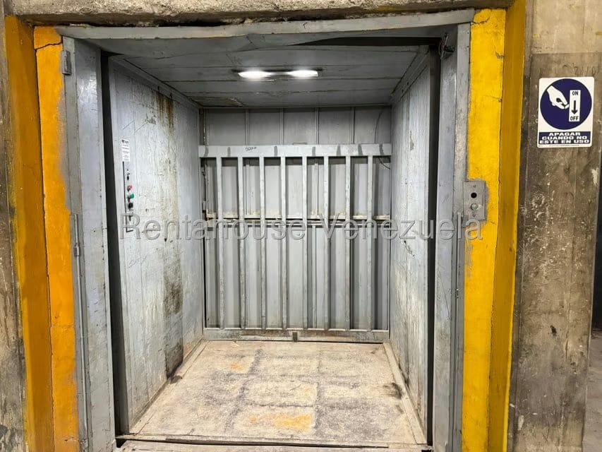 Comercial (Industrial) en Venta en Guayabal, Miranda - 9