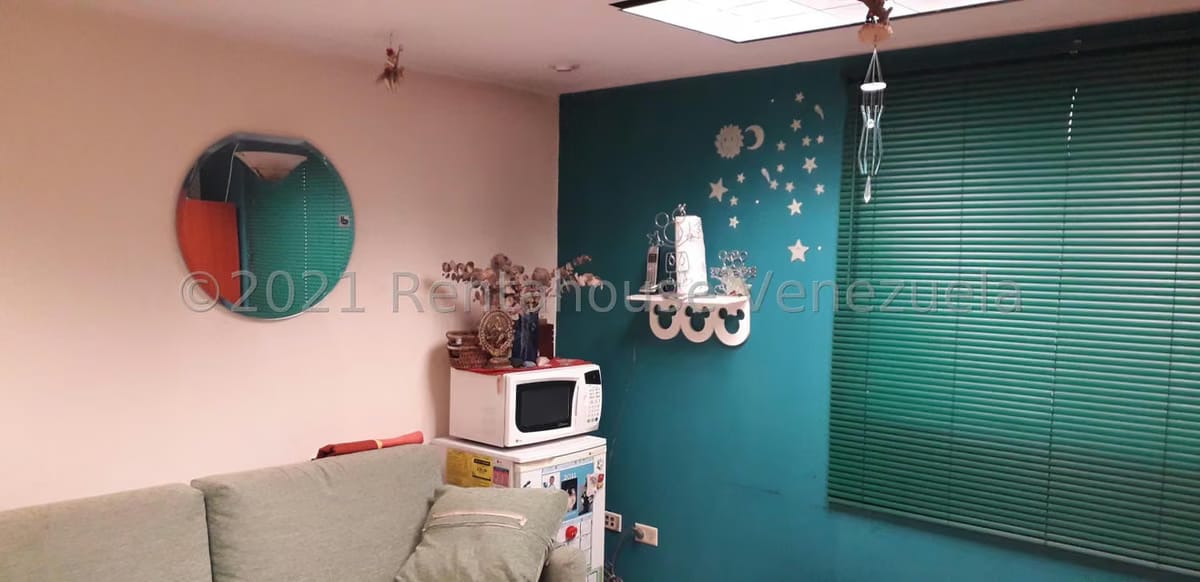 Comercial (Local Comercial) en Venta en Los Chaguaramos, Distrito Metropolitano - 14