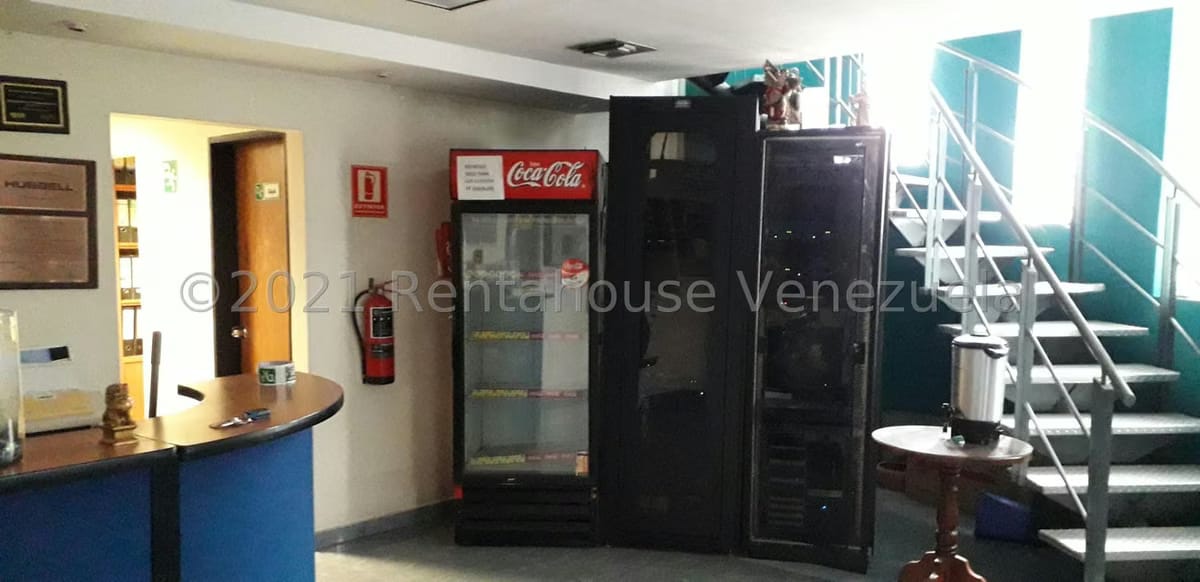 Comercial (Local Comercial) en Venta en Los Chaguaramos, Distrito Metropolitano - 7