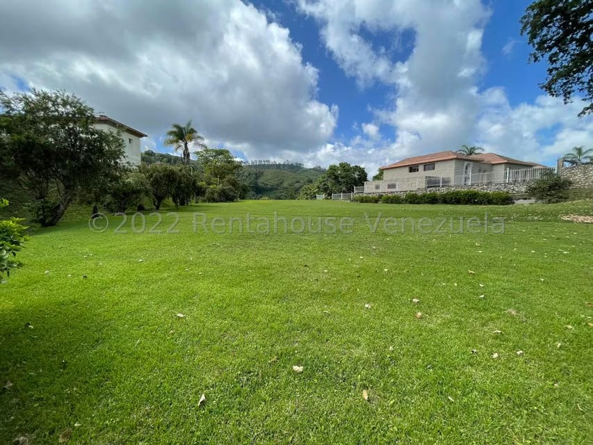 Terreno (Residencial) en Venta en Finca Campo Alegre, Miranda - 3