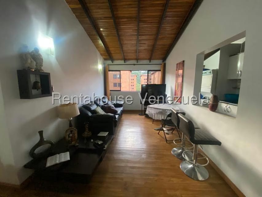 Apartamento (1 Nivel) en Alquiler en Parque Caiza, Distrito Metropolitano - 6