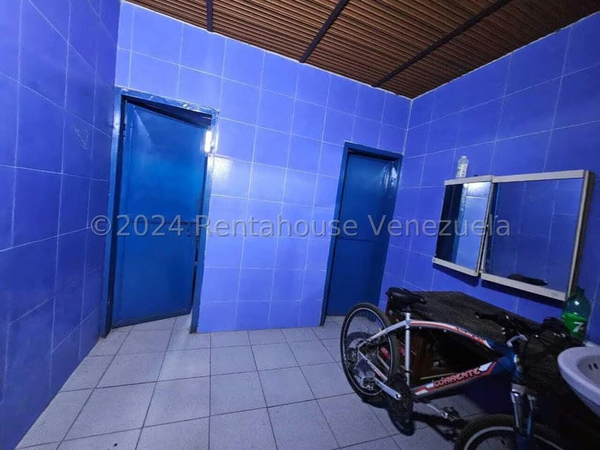 Comercial (Local Comercial) en Venta en La Floresta, Falcon - 10