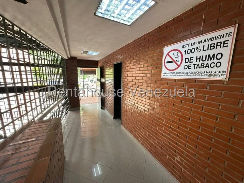 Comercial (Oficina) en Alquiler en La Trinidad, Distrito Metropolitano - 2