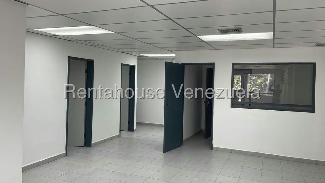 Comercial (Oficina) en Alquiler en La Trinidad, Distrito Metropolitano - 22