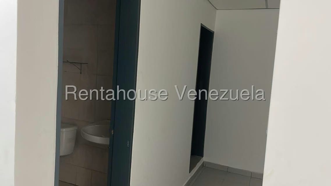 Comercial (Oficina) en Alquiler en La Trinidad, Distrito Metropolitano - 26
