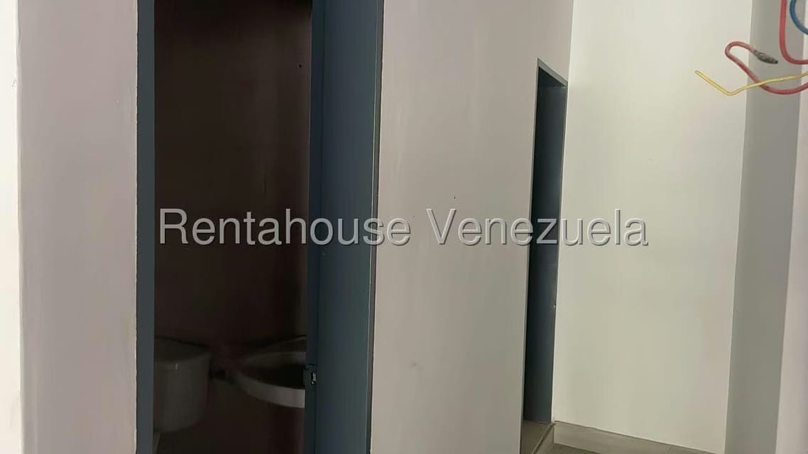 Comercial (Oficina) en Alquiler en La Trinidad, Distrito Metropolitano - 30