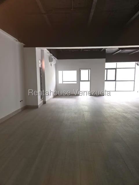 Comercial (Oficina) en Alquiler en La Trinidad, Distrito Metropolitano - 8