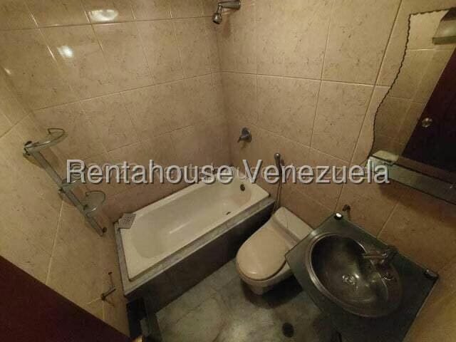Casa (Duplex) en Venta en Montalban I, Distrito Metropolitano - 20