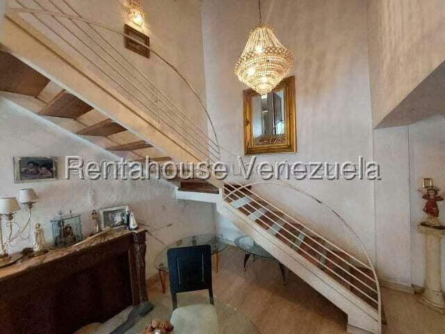 Casa (Duplex) en Venta en Montalban I, Distrito Metropolitano - 21