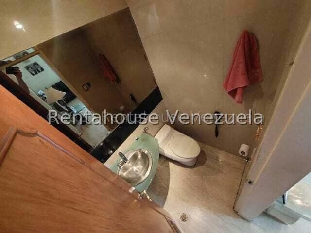 Casa (Duplex) en Venta en Montalban I, Distrito Metropolitano - 23