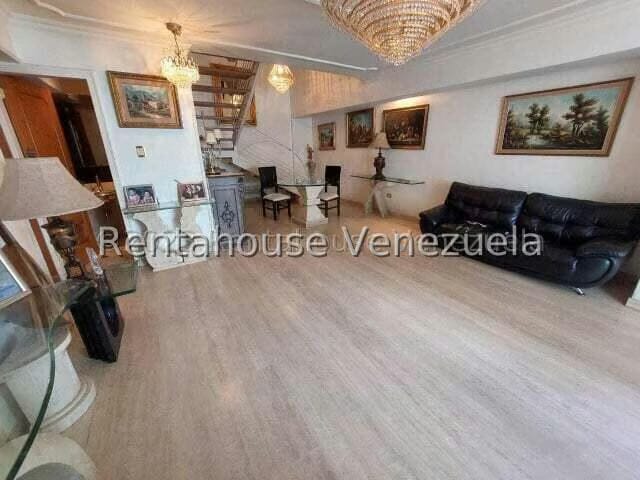 Casa (Duplex) en Venta en Montalban I, Distrito Metropolitano - 24