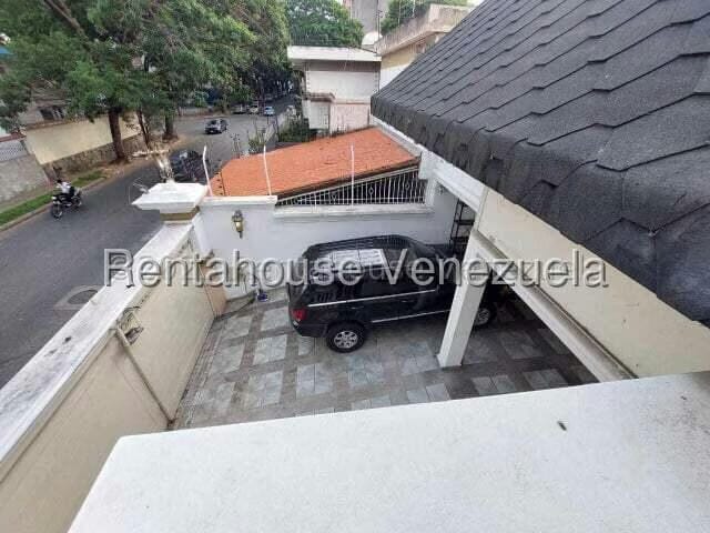 Casa (Duplex) en Venta en Montalban I, Distrito Metropolitano - 8