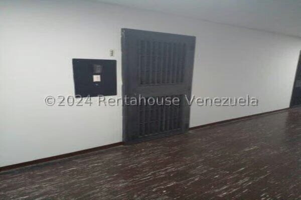Comercial (Oficina) en Alquiler en Prados del Este, Distrito Metropolitano - 3