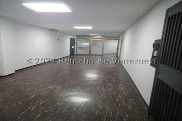 Comercial (Oficina) en Alquiler en Prados del Este, Distrito Metropolitano - 4