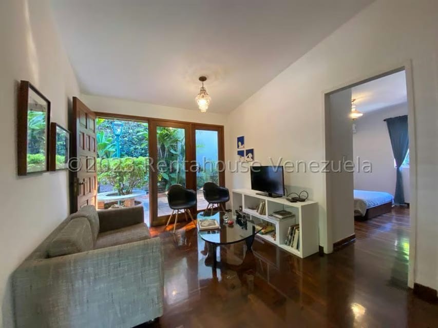 Casa (Multipes Niveles) en Venta en Santa Marta, Distrito Metropolitano - 11