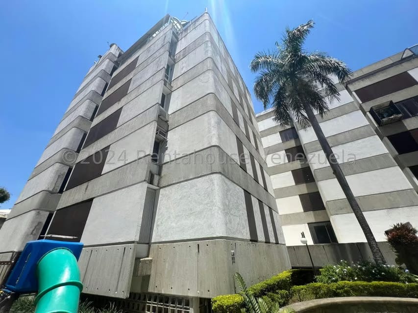 Apartamento (1 Nivel) en Alquiler en Lomas de Las Mercedes, Distrito Metropolitano