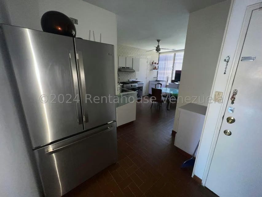 Apartamento (1 Nivel) en Alquiler en Lomas de Las Mercedes, Distrito Metropolitano - 18