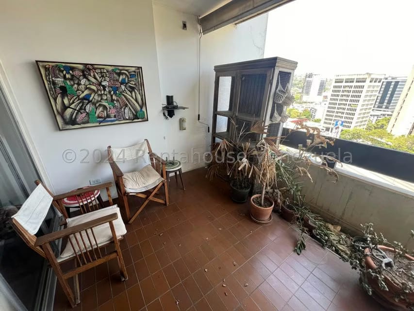 Apartamento (1 Nivel) en Alquiler en Lomas de Las Mercedes, Distrito Metropolitano - 28