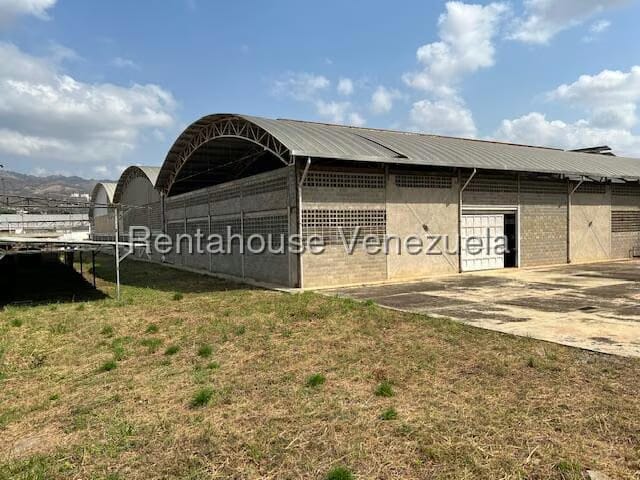 Comercial (Galpon - Deposito) en Venta en Rio Tuy, Miranda - 25