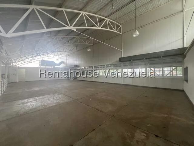 Comercial (Galpon - Deposito) en Venta en Rio Tuy, Miranda - 5