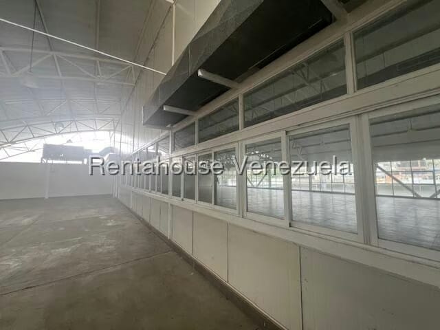 Comercial (Galpon - Deposito) en Venta en Rio Tuy, Miranda - 6