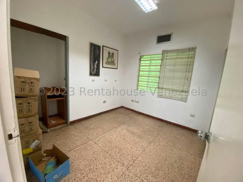 Comercial (Oficina) en Alquiler en Bello Monte, Distrito Metropolitano - 23
