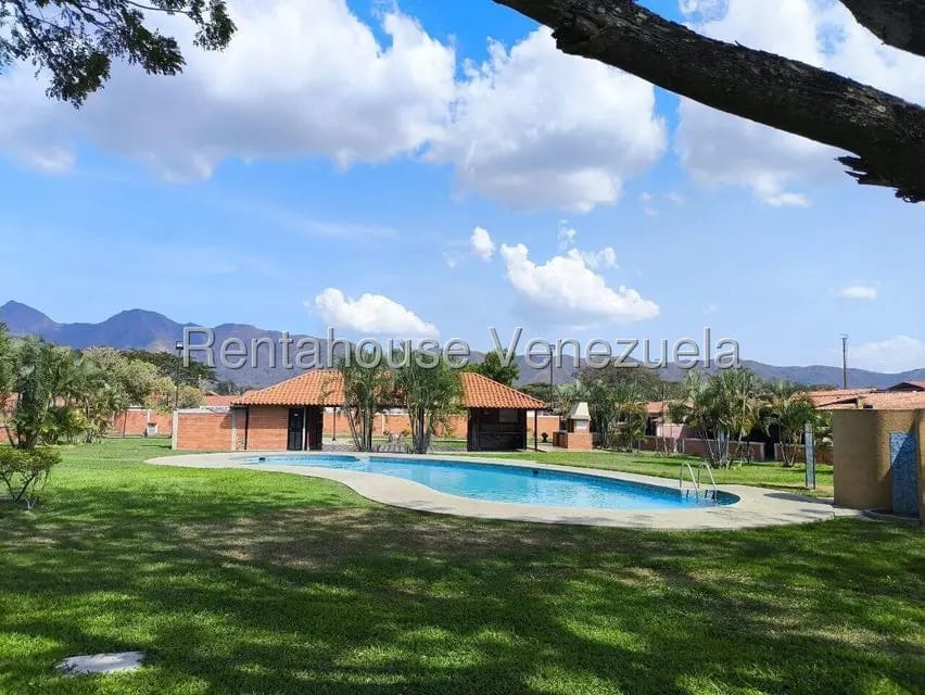 Casa (1 Nivel) en Venta en Valle de Oro, Carabobo - 25