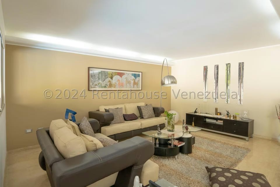 Casa (Duplex) en Venta en La Boyera, Distrito Metropolitano - 17