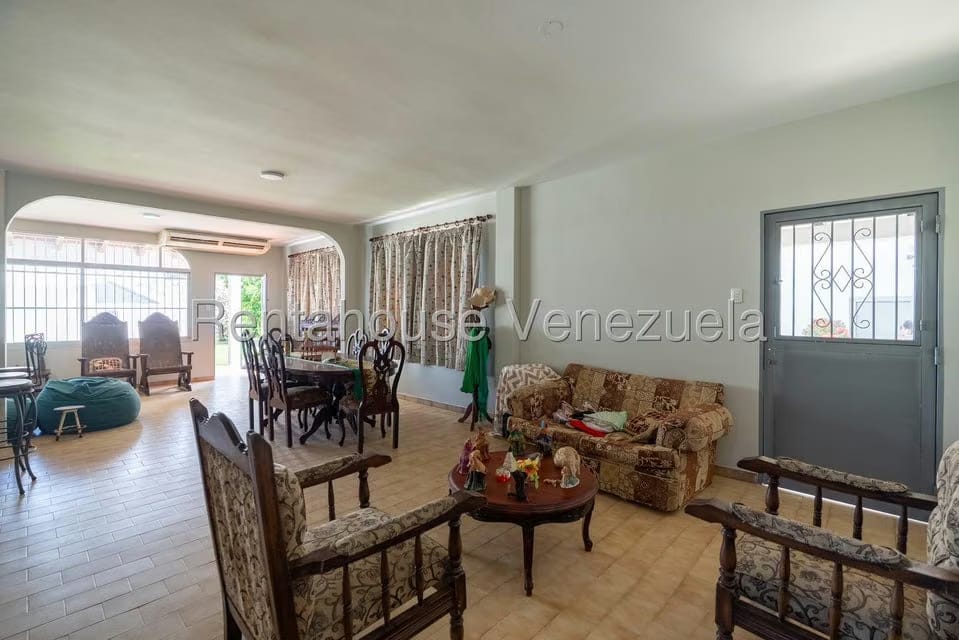Casa (Duplex) en Venta en Ciudad Balneario Higuerote, Miranda - 23