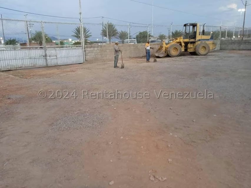 Terreno (Comercial) en Venta en Zona Industrial Los Mesones, Anzoategui - 4