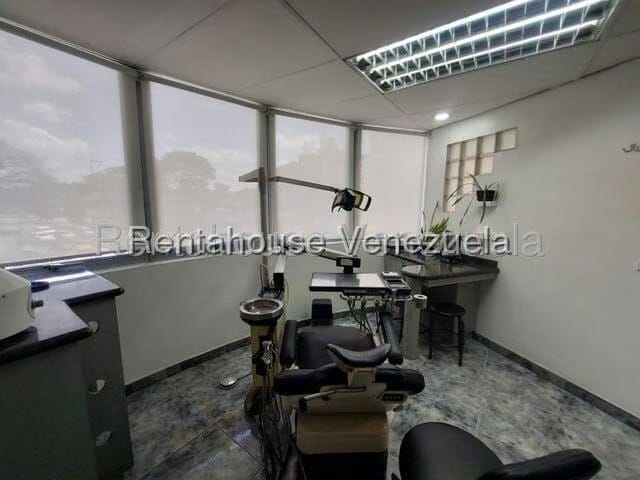 Comercial (Consultorio Medico) en Alquiler en San Bernardino, Distrito Metropolitano - 3
