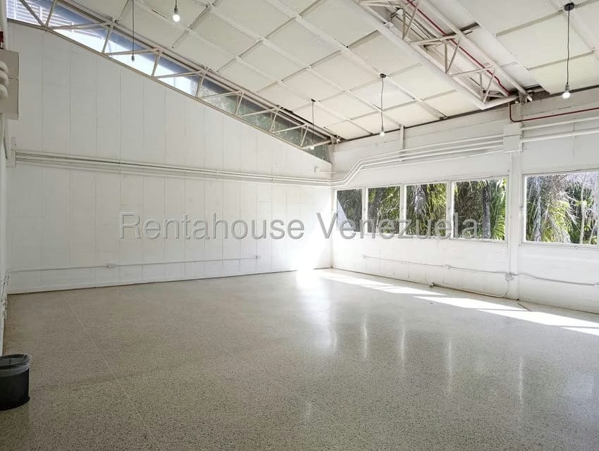 Comercial (Oficina) en Alquiler en Terrazas del Avila, Distrito Metropolitano - 3