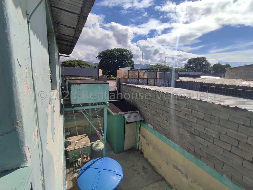 Terreno (Comercial) en Venta en Centro, Aragua - 23