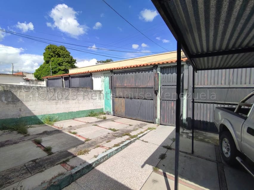 Terreno (Comercial) en Venta en Centro, Aragua - 50