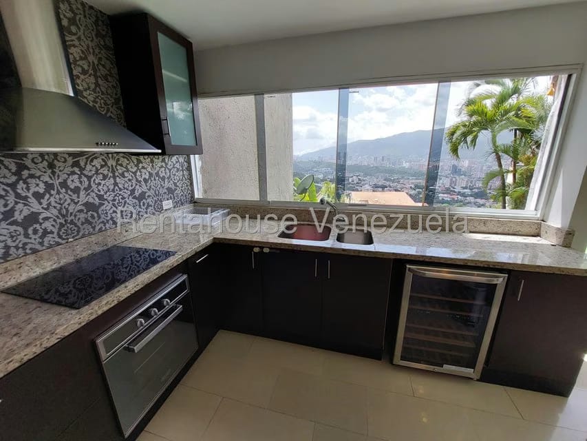 Apartamento (1 Nivel) en Alquiler en Colinas de Bello Monte, Distrito Metropolitano - 14
