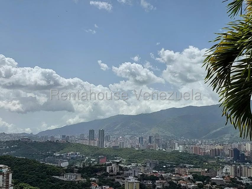 Apartamento (1 Nivel) en Alquiler en Colinas de Bello Monte, Distrito Metropolitano - 18