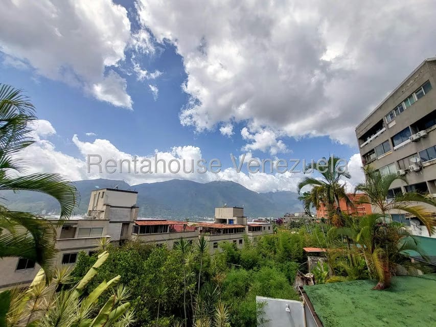 Apartamento (1 Nivel) en Alquiler en Colinas de Bello Monte, Distrito Metropolitano - 42