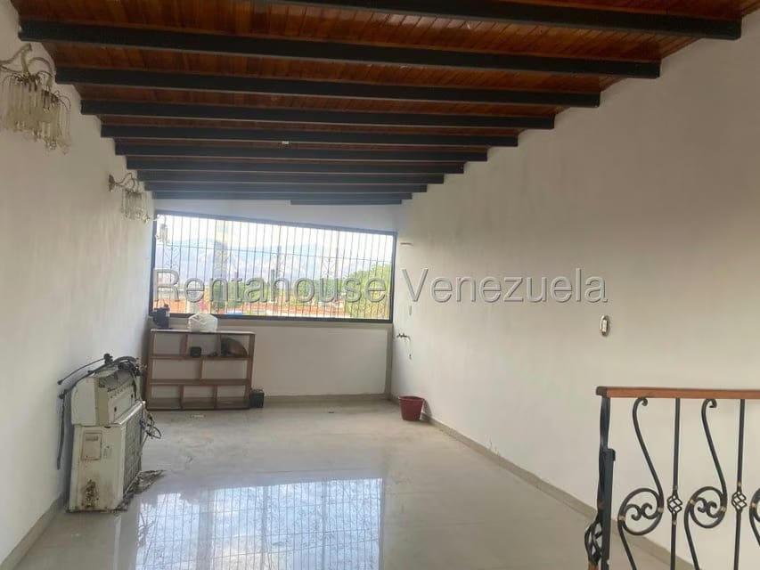 Townhouse (Multiples Niveles) en Venta en Los Jarales, Carabobo - 43