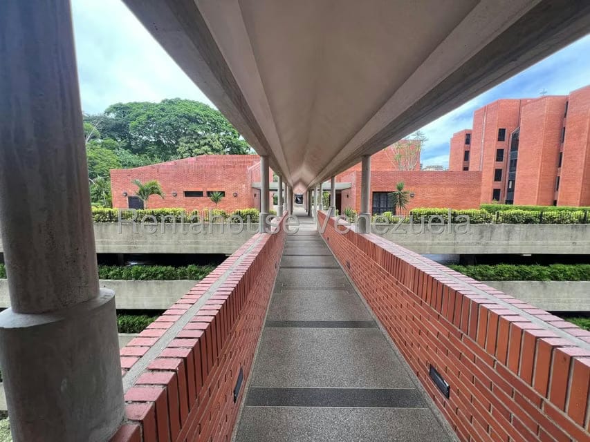 Apartamento (Planta Baja) en Venta en Miranda, Distrito Metropolitano - 29