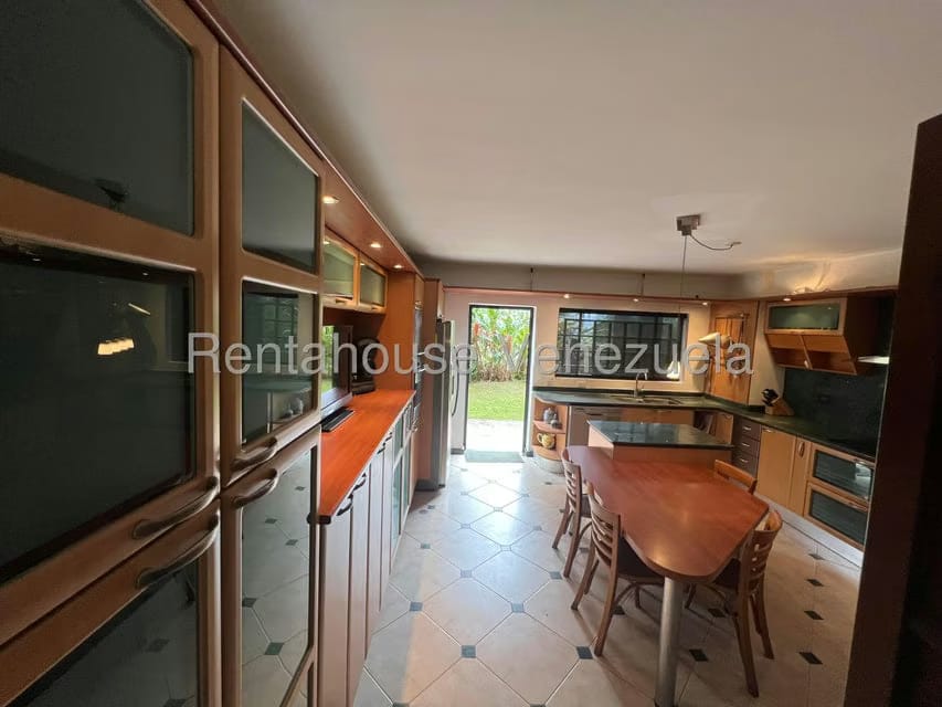 Apartamento (Planta Baja) en Venta en Miranda, Distrito Metropolitano - 6