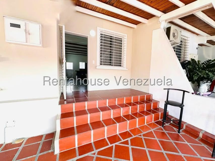 Casa (1 Nivel) en Venta en Roca Nostra, Lara - 2