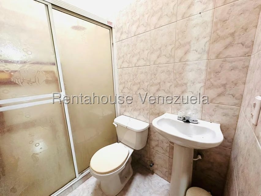 Casa (1 Nivel) en Venta en Roca Nostra, Lara - 12