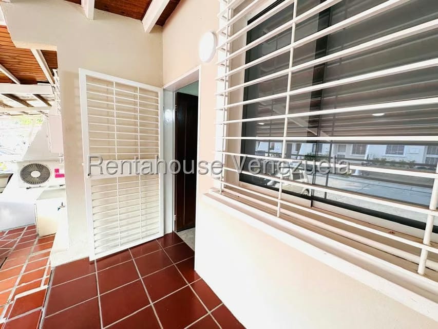 Casa (1 Nivel) en Venta en Roca Nostra, Lara - 3