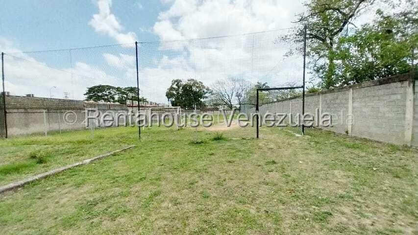 Casa (1 Nivel) en Venta en Roca Nostra, Lara - 21