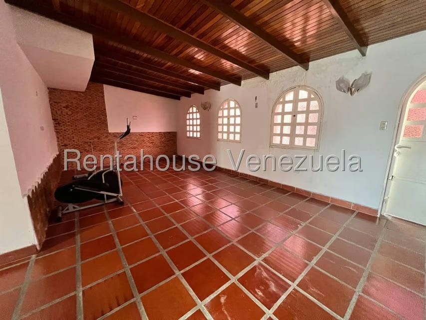 Casa (Multipes Niveles) en Venta en El Limon, Aragua - 29