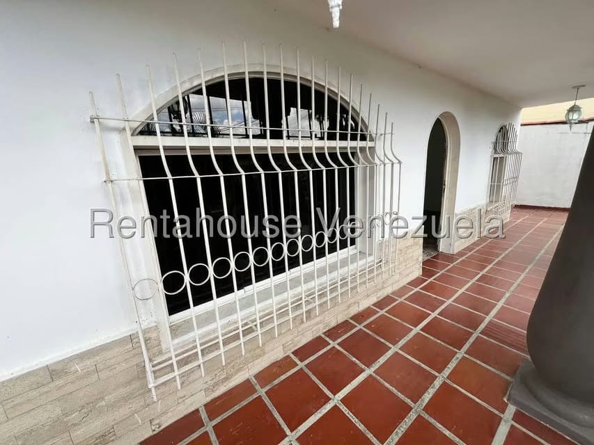 Casa (Multipes Niveles) en Venta en El Limon, Aragua - 4